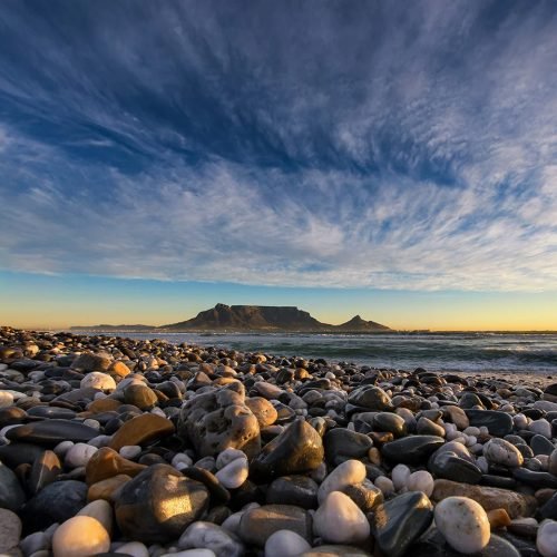 Peblles-Copyright_James_Gradwell